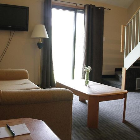 Garden Court Motel Manning Buitenkant foto