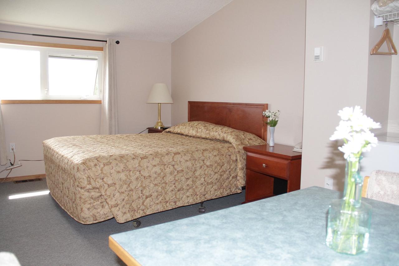 Garden Court Motel Manning Buitenkant foto