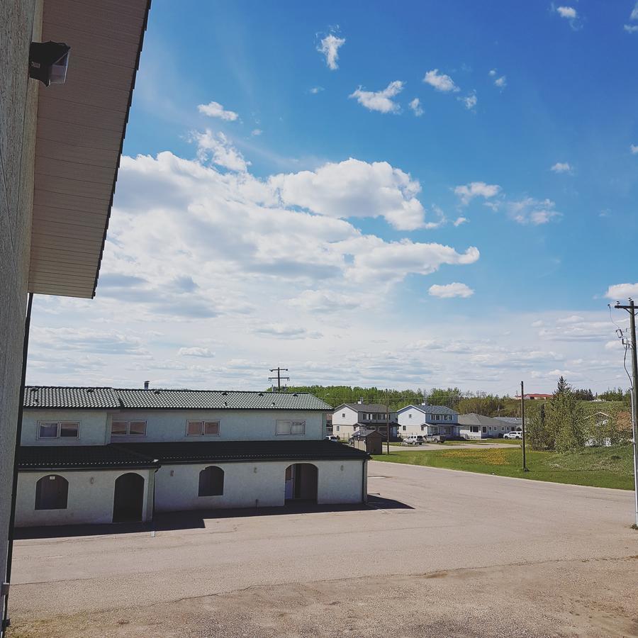 Garden Court Motel Manning Buitenkant foto